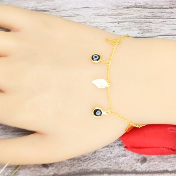 Trendy Bracelet for Girls & Women – Cute, Adjustable & Gift-Ready | MLCRC2112 - Picture 3 of 10